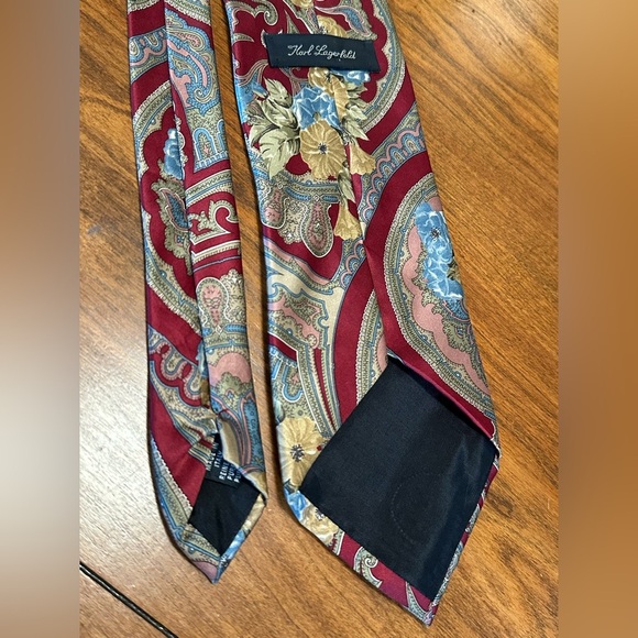 Vintage Karl Lagerfeld Tie Italy | 100% Silk | Red Paisley Floral Print | 60” - Picture 3 of 4